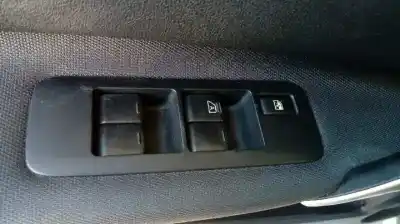 Здавання транспортного засобу nissan qashqai (j10) acenta року 2011 потужний k9k