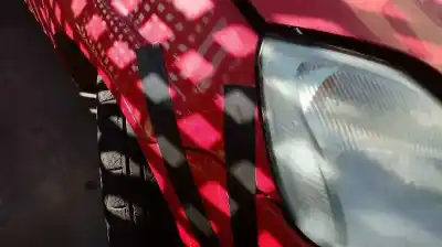 Veículo de Sucata ford fiesta (cbk) 1.6 16v cat do ano 2003 alimentado fyja