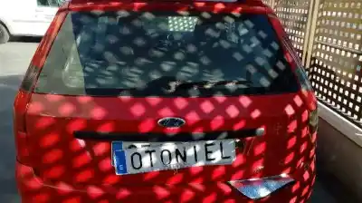 Veículo de Sucata ford fiesta (cbk) 1.6 16v cat do ano 2003 alimentado fyja