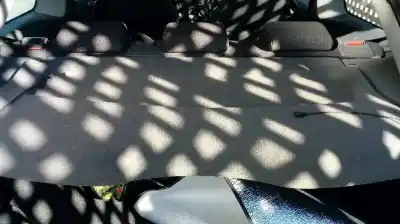 Veículo de Sucata ford fiesta (cbk) 1.6 16v cat do ano 2003 alimentado fyja