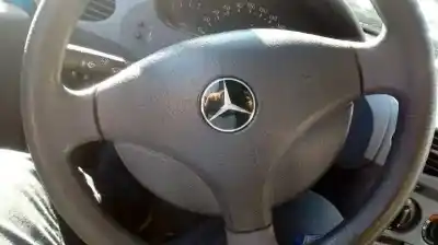 Veicolo di demolizione mercedes-benz clase a (w168) 170 cdi (168.008) dell'anno 1999 alimentato d668940