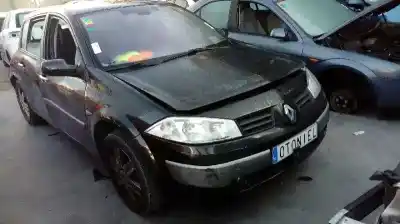 Утилизация автомобиля RENAULT MEGANE II BERLINA 3P Confort Authentique года 2003 питание K4M T7