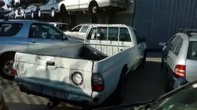 Здавання транспортного засобу mitsubishi l 200 (k6/7) 2500 td american sport року 2004 потужний 4d56