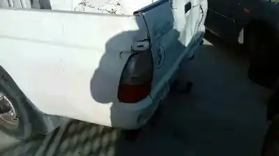 Здавання транспортного засобу mitsubishi l 200 (k6/7) 2500 td american sport року 2004 потужний 4d56