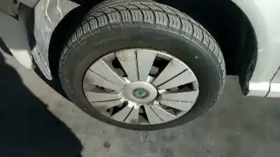 Здавання транспортного засобу skoda fabia familiar (6y5) comfort року 2004 потужний atd