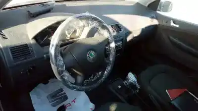 Здавання транспортного засобу skoda fabia familiar (6y5) comfort року 2004 потужний atd