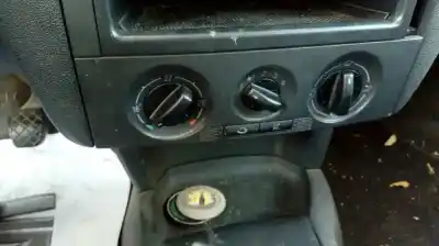 Здавання транспортного засобу skoda fabia familiar (6y5) comfort року 2004 потужний atd