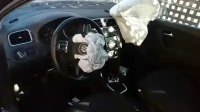 Veículo de Sucata volkswagen polo (6r1) advance do ano 2010 alimentado cay