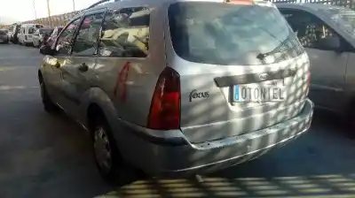 Scrapping Vehicle ford focus turnier (cak) ambiente of the year 2004 powered ffda