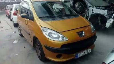 Sloopvoertuig PEUGEOT                                            1007 (KM_)                                                                                                                                                                                                                                                 1.4                                                                                                                                                                                                                                                        van het jaar 2006 aangedreven KFV