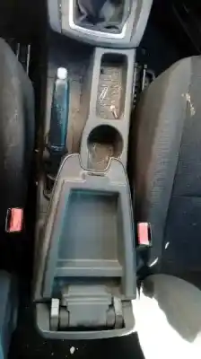 Véhicule à la ferraille ford focus berlina (cap) 2.0 tdci cat de l'année 2006 alimenté g6da