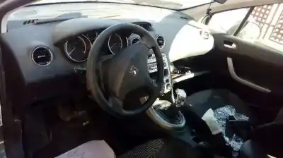 Vehicul casat peugeot 308 sport al anului 2007 alimentat 9hz