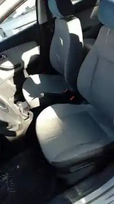 Véhicule à la ferraille seat cordoba berlina (6l2) 1.9 sdi de l'année 2003 alimenté asy