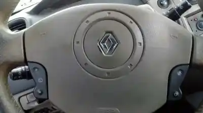 Здавання транспортного засобу renault scenic ii 1.9 dci diesel року 2003 потужний f9q d8