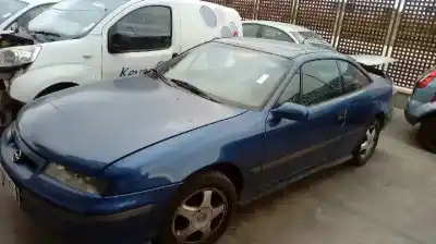 Здавання транспортного засобу OPEL CALIBRA Básico року 1996 потужний X20XEV