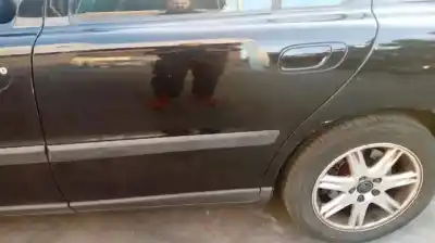 Здавання транспортного засобу volvo s60 berlina 2.4 (125kw) року 2000 потужний b5244s