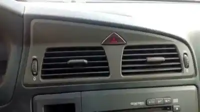 Здавання транспортного засобу volvo s60 berlina 2.4 (125kw) року 2000 потужний b5244s
