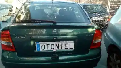 Sloopvoertuig opel astra g berlina 1.7 16v dti cat (y 17 dt / lr6) van het jaar 2003 aangedreven y17dt