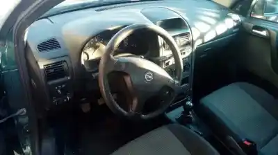Sloopvoertuig opel astra g berlina 1.7 16v dti cat (y 17 dt / lr6) van het jaar 2003 aangedreven y17dt