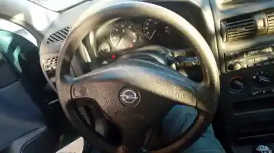 Sloopvoertuig opel astra g berlina 1.7 16v dti cat (y 17 dt / lr6) van het jaar 2003 aangedreven y17dt