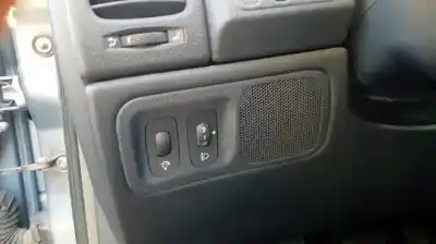 Veicolo di demolizione renault laguna ii (bg0) authentique dell'anno 2003 alimentato f9q c7