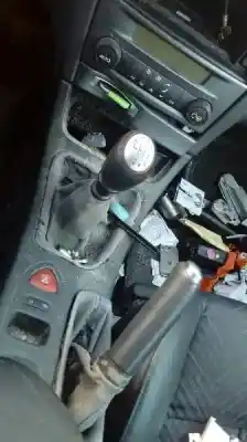 Veicolo di demolizione renault laguna ii (bg0) authentique dell'anno 2003 alimentato f9q c7