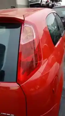Véhicule à la ferraille fiat grande punto (199_) 1.9 d multijet de l'année 2007 alimenté 199a5000