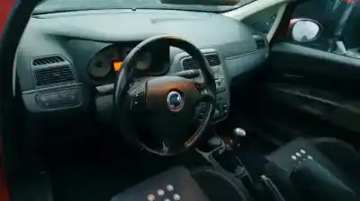 Véhicule à la ferraille fiat grande punto (199_) 1.9 d multijet de l'année 2007 alimenté 199a5000