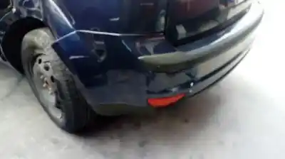 Здавання транспортного засобу ford focus berlina (cap) ambiente (d) року 2005 потужний hhda