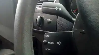 Здавання транспортного засобу ford focus berlina (cap) ambiente (d) року 2005 потужний hhda