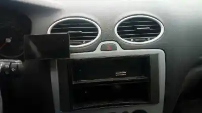 Здавання транспортного засобу ford focus berlina (cap) ambiente (d) року 2005 потужний hhda