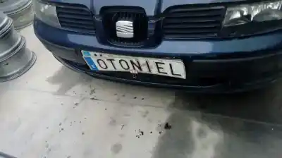 Véhicule à la ferraille seat leon (1m1) signo de l'année 2000 alimenté akl