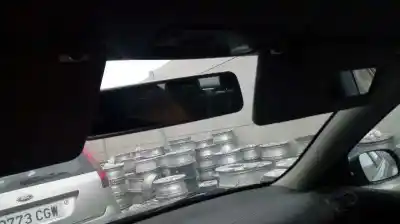 Véhicule à la ferraille seat leon (1m1) signo de l'année 2000 alimenté akl