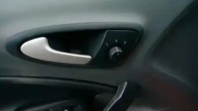 Veicolo di demolizione seat ibiza iv (6j5, 6p1) 1.6 tdi dell'anno 2009 alimentato cay