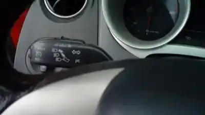 Veicolo di demolizione seat ibiza iv (6j5, 6p1) 1.6 tdi dell'anno 2009 alimentato cay