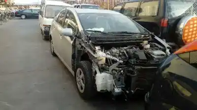 Veículo de Sucata TOYOTA PRIUS (NHW30) Plug-in Hybrid Advance do ano 2012 alimentado G 2ZR