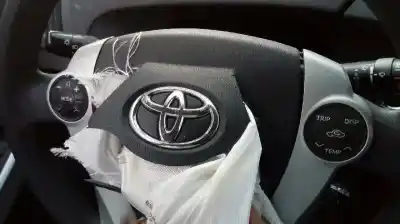 Veículo de Sucata toyota prius (nhw30) plug-in hybrid advance do ano 2012 alimentado g 2zr