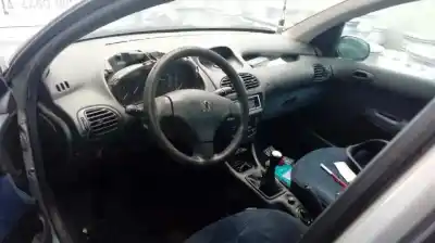 Scrapping Vehicle peugeot 206 berlina x-line refri of the year 2002 powered 8hx