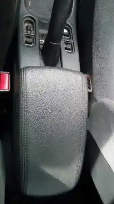 Veículo de Sucata mg serie 45 (t/rt) classic do ano 2005 alimentado 16k4f