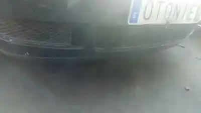 Véhicule à la ferraille volkswagen polo berlina (6n2) conceptline de l'année 2000 alimenté aud