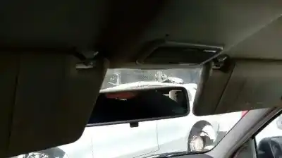 Véhicule à la ferraille volkswagen polo berlina (6n2) conceptline de l'année 2000 alimenté aud
