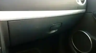 Здавання транспортного засобу renault clio iii confort dynamique року 2007 потужний k9k t7