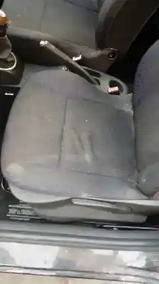 Здавання транспортного засобу renault clio iii confort dynamique року 2007 потужний k9k t7