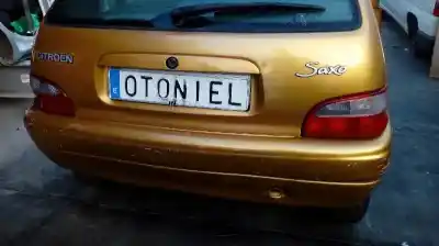Veículo de Sucata citroen saxo 1.1 sx do ano 2000 alimentado hfx