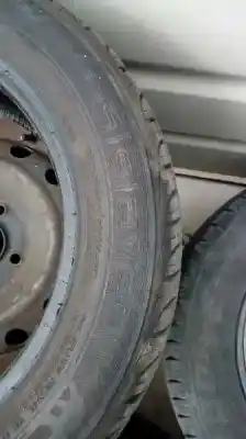 Veículo de Sucata citroen saxo 1.1 sx do ano 2000 alimentado hfx