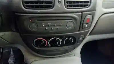 Veículo de Sucata renault scénic i monospace (ja0/1_, fa0_) 1.9 dti (ja1u) do ano 2003 alimentado f9q q7