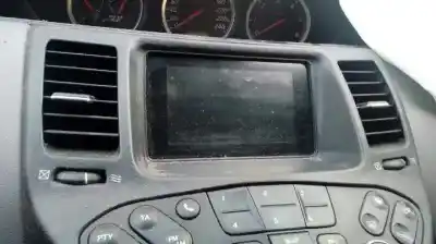 Veículo de Sucata nissan primera berlina (p12) visia do ano 2002 alimentado yd22 |