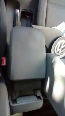 Hurda Aracı volkswagen golf v berlina (1k1) highline yılın 2006 güçlü bkd