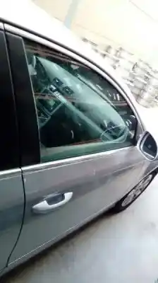 Здавання транспортного засобу volkswagen passat berlina (3c2) highline року 2006 потужний bkp