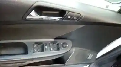 Здавання транспортного засобу volkswagen passat berlina (3c2) highline року 2006 потужний bkp